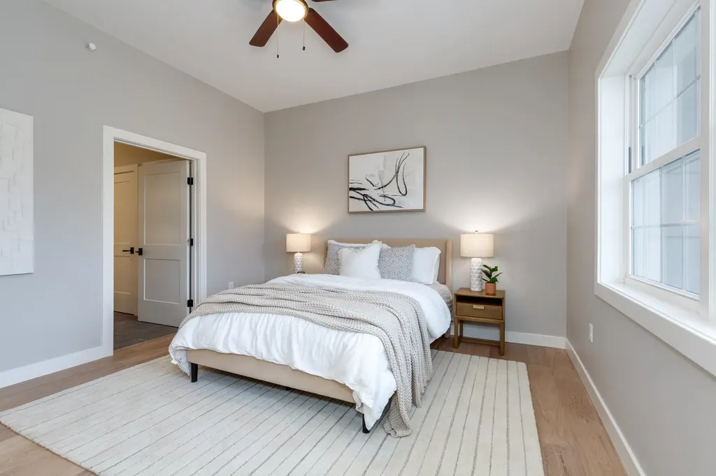 384 Main Street Salem NH 03079