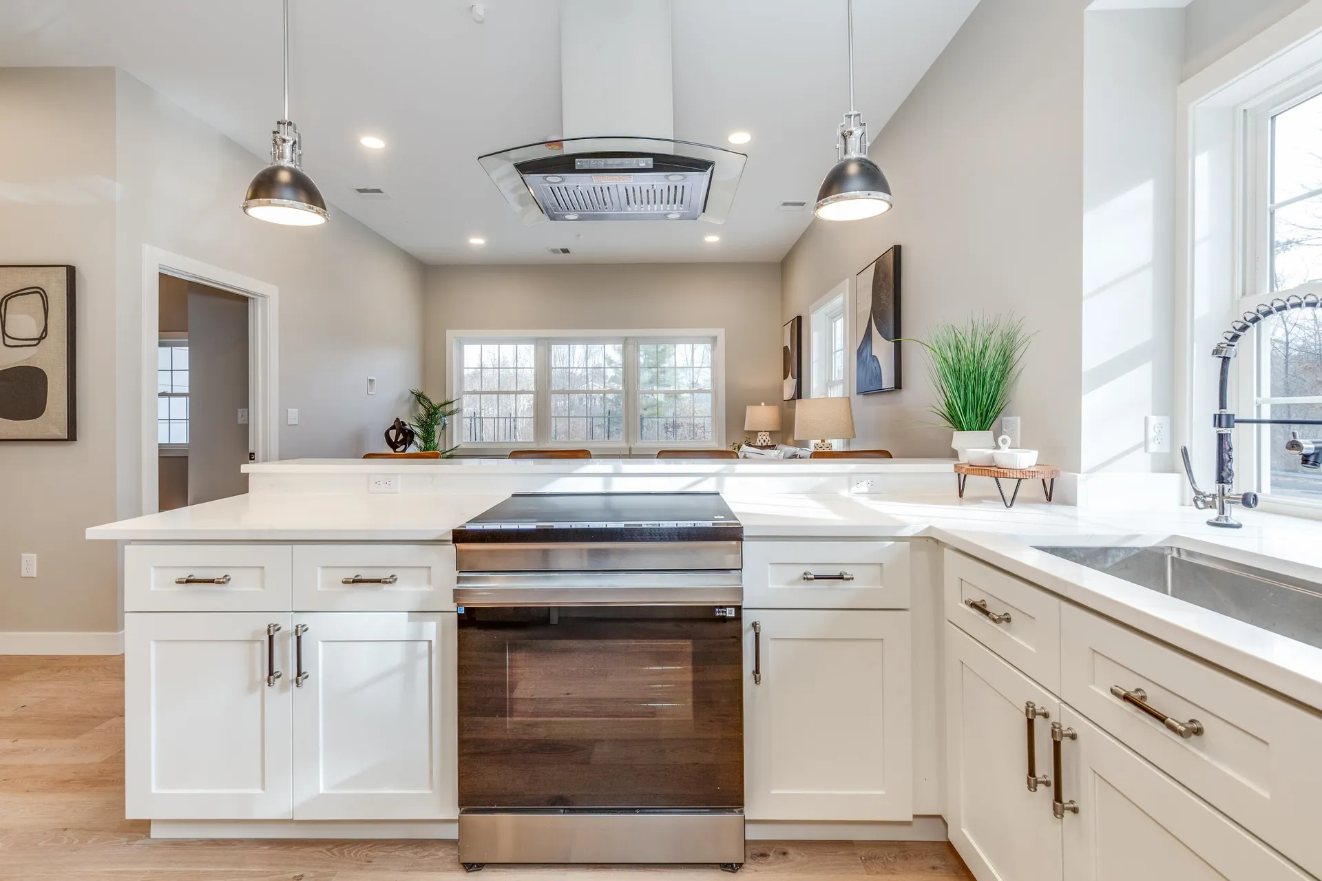 384 Main Street Salem NH 03079