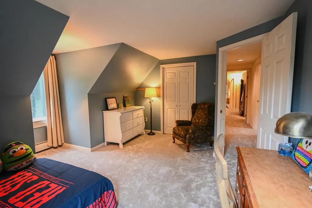 307 Winterbird Road Stowe VT 05672