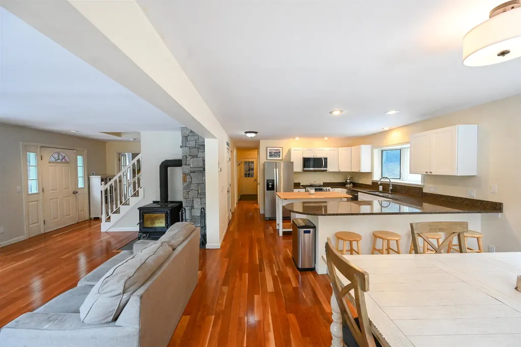 307 Winterbird Road Stowe VT 05672