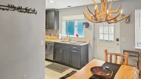 16 College Hill Road Hanover NH 03755