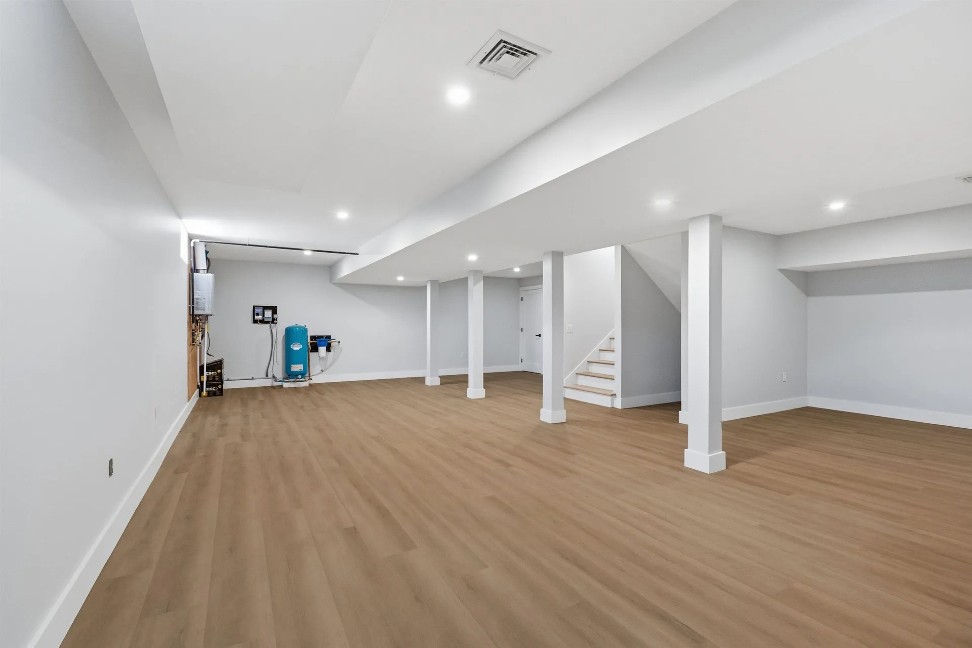 14 Melina's Way Thornton NH 03285