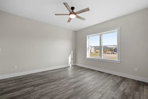 14 Melina's Way Thornton NH 03285