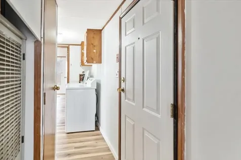 37 Avenue B Burlington VT 05408