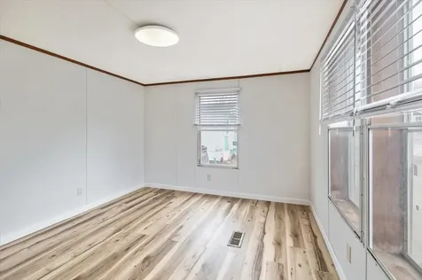 37 Avenue B Burlington VT 05408