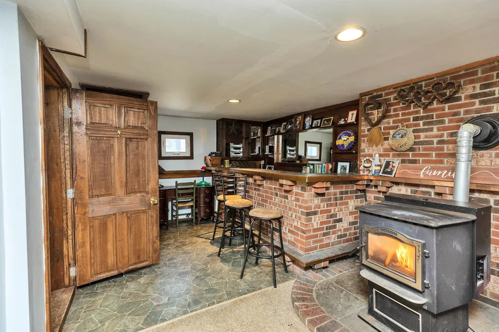 19 Spruce Street Keene NH 03431
