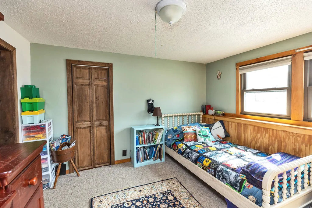 19 Spruce Street Keene NH 03431