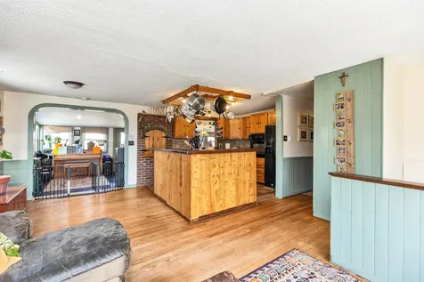 19 Spruce Street Keene NH 03431