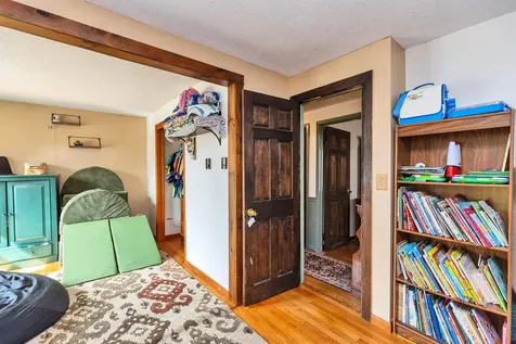 19 Spruce Street Keene NH 03431