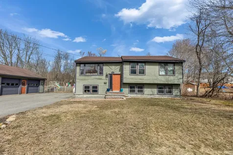 19 Spruce Street Keene NH 03431