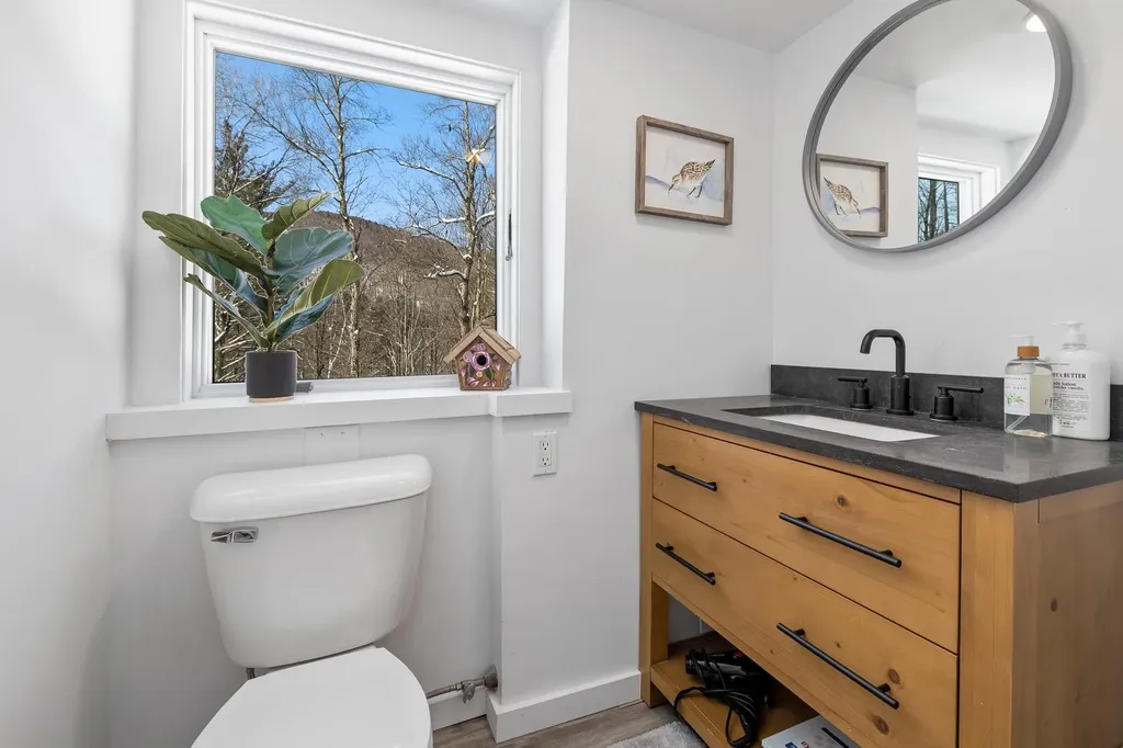 161 Graysville Drive Pittsfield VT 05762