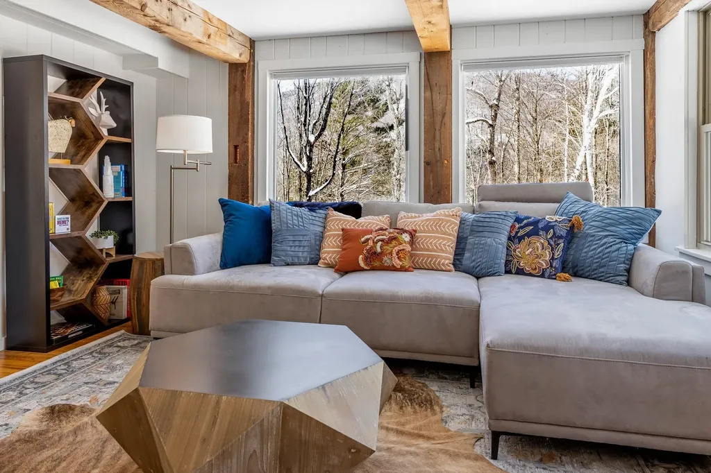 161 Graysville Drive Pittsfield VT 05762
