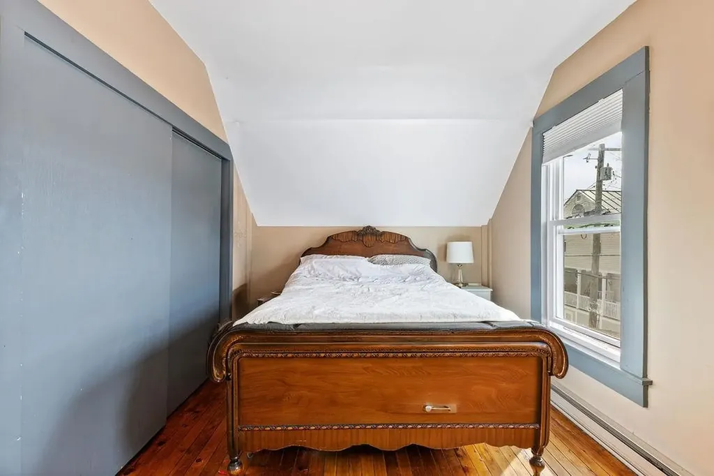 21 Washington Street Newbury NH 03255