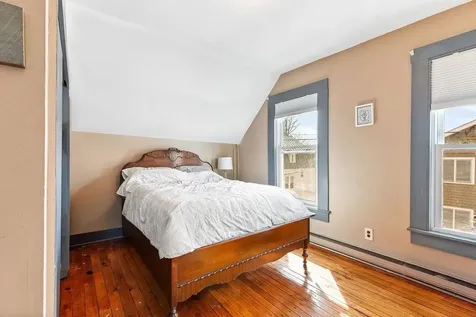 21 Washington Street Newbury NH 03255