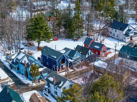 21 Washington Street Newbury NH 03255