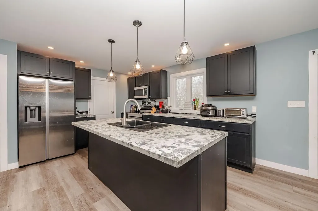 69 Hansonville Road Barrington NH 03825