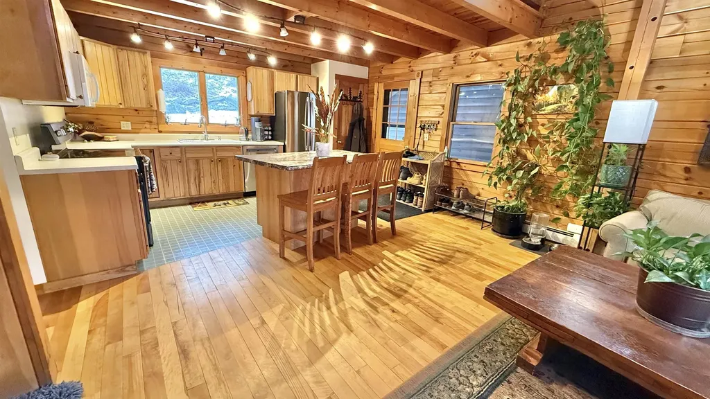 1207 Iron Gate Road Cambridge VT 05444