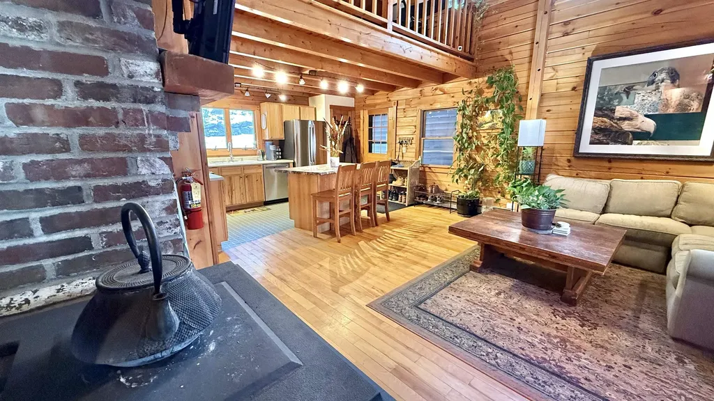 1207 Iron Gate Road Cambridge VT 05444