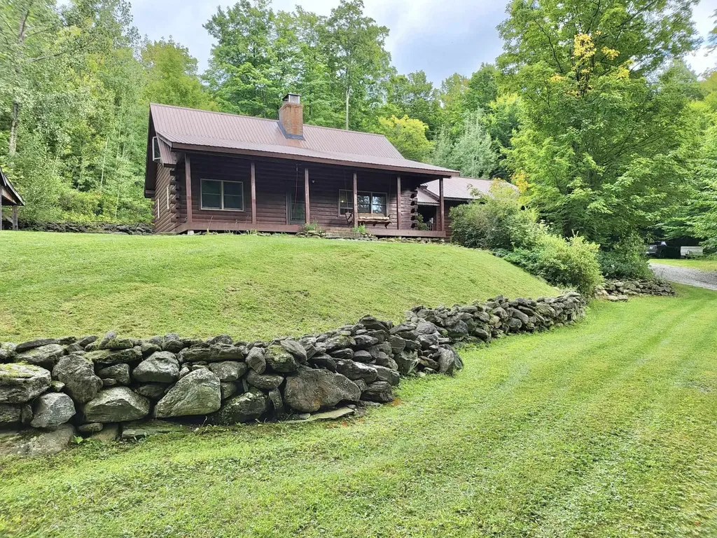 1207 Iron Gate Road Cambridge VT 05444