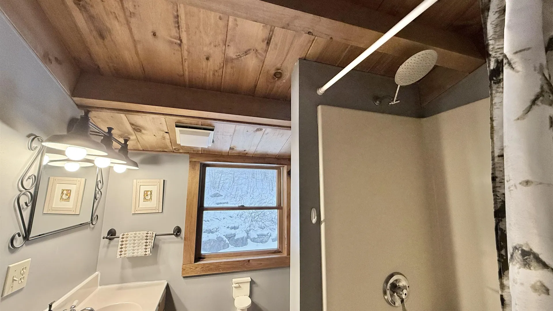 1207 Iron Gate Road Cambridge VT 05444