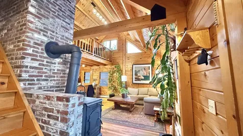 1207 Iron Gate Road Cambridge VT 05444