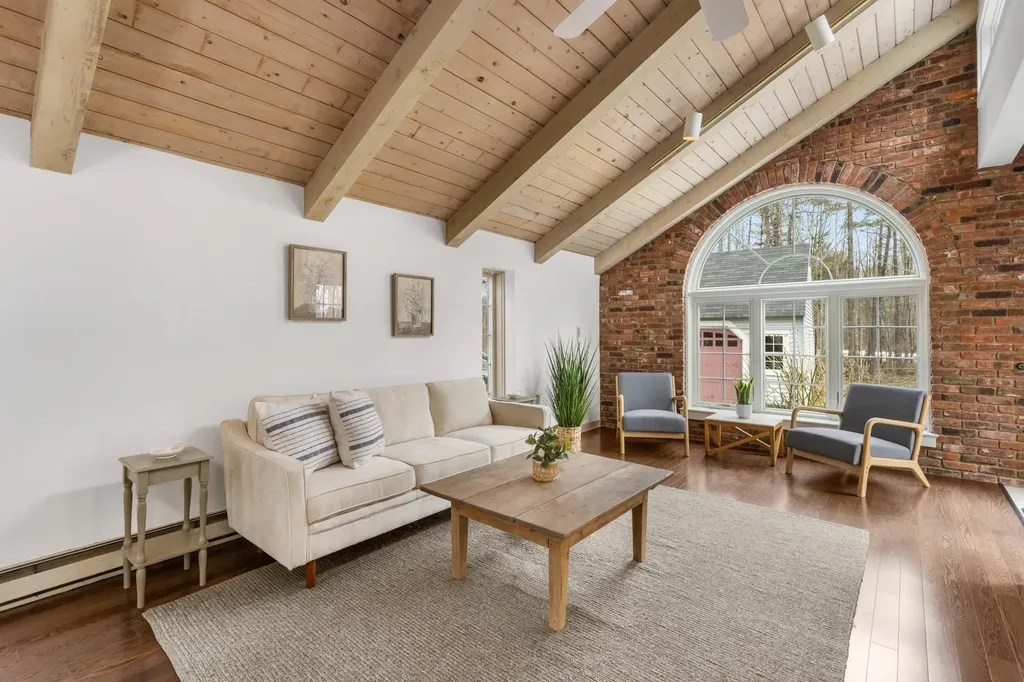 19 Bayberry Drive Eliot ME 03903