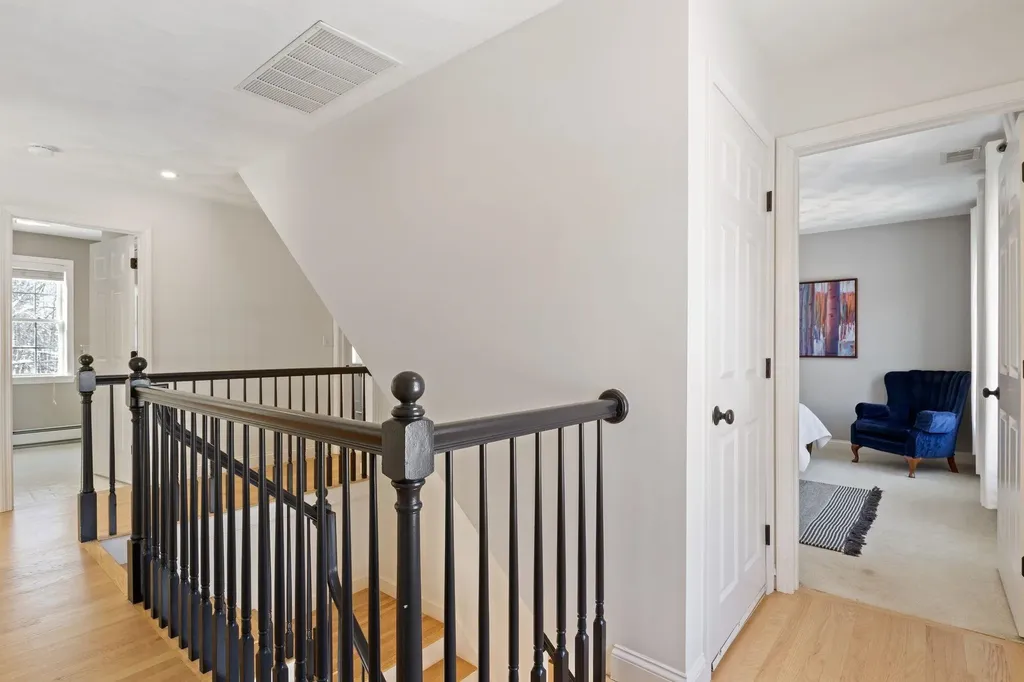 12 Runaway Road Newfields NH 03856