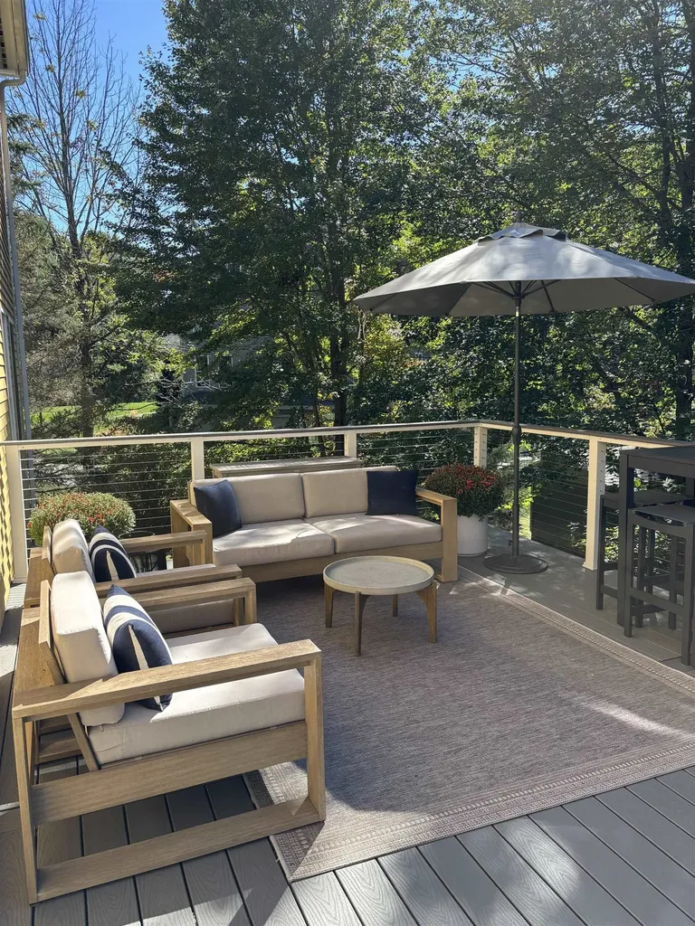 12 Runaway Road Newfields NH 03856