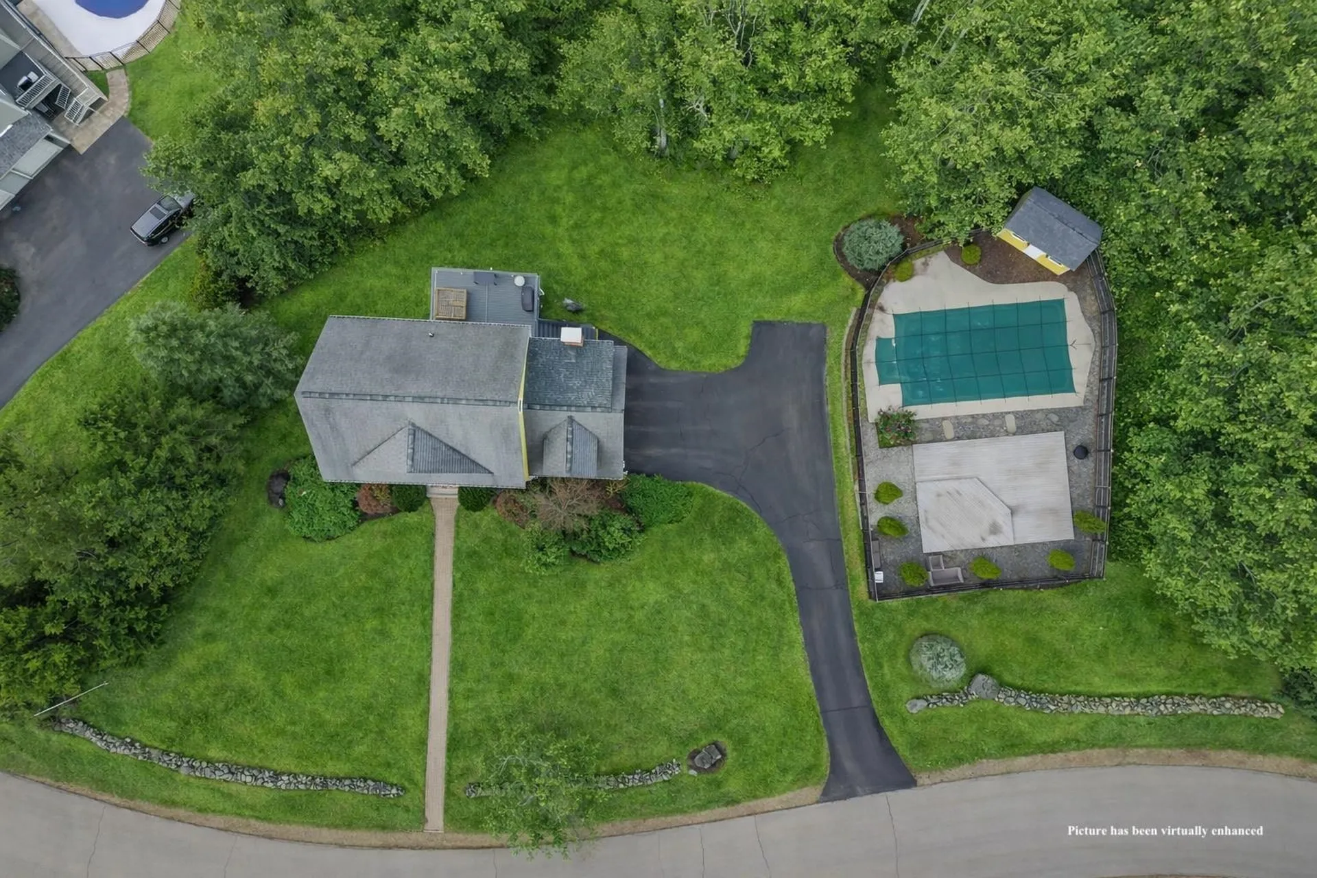 12 Runaway Road Newfields NH 03856