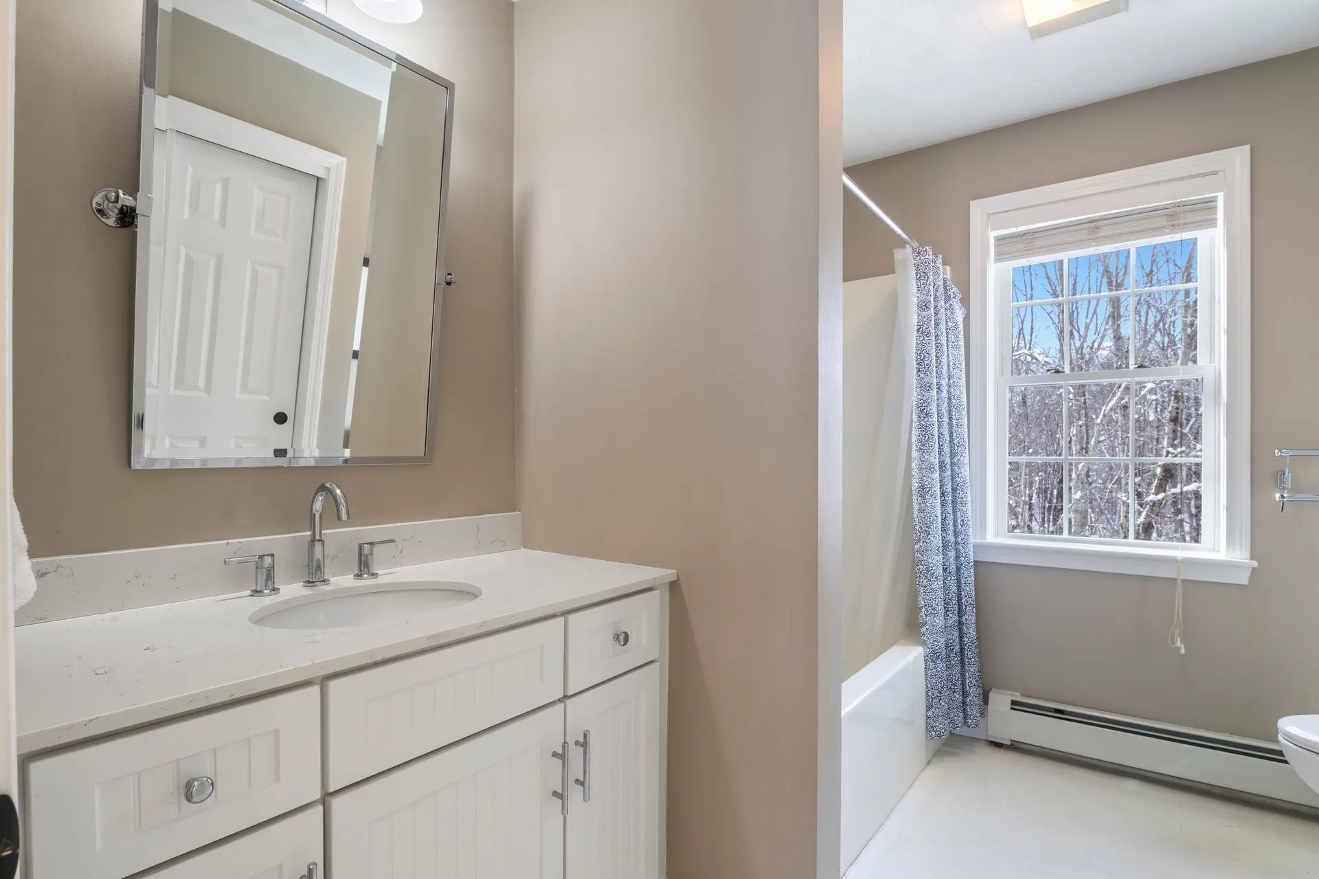 12 Runaway Road Newfields NH 03856