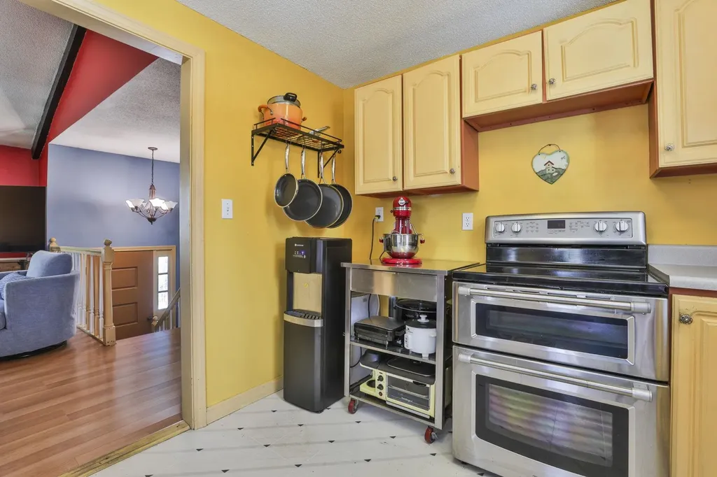 102 Bypass 28 Derry NH 03038