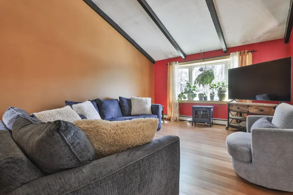 102 Bypass 28 Derry NH 03038