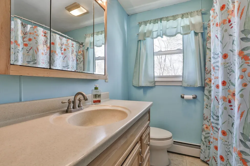 102 Bypass 28 Derry NH 03038