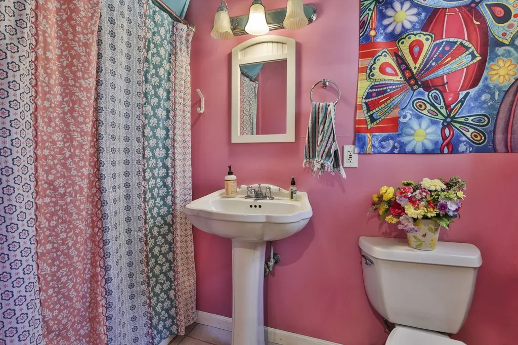 102 Bypass 28 Derry NH 03038