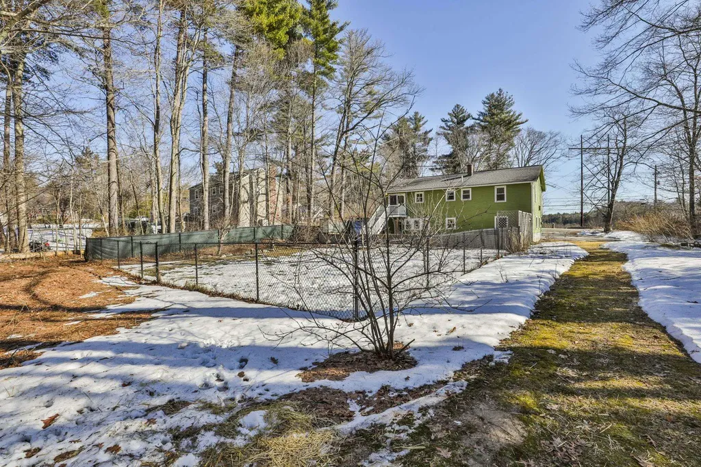 102 Bypass 28 Derry NH 03038