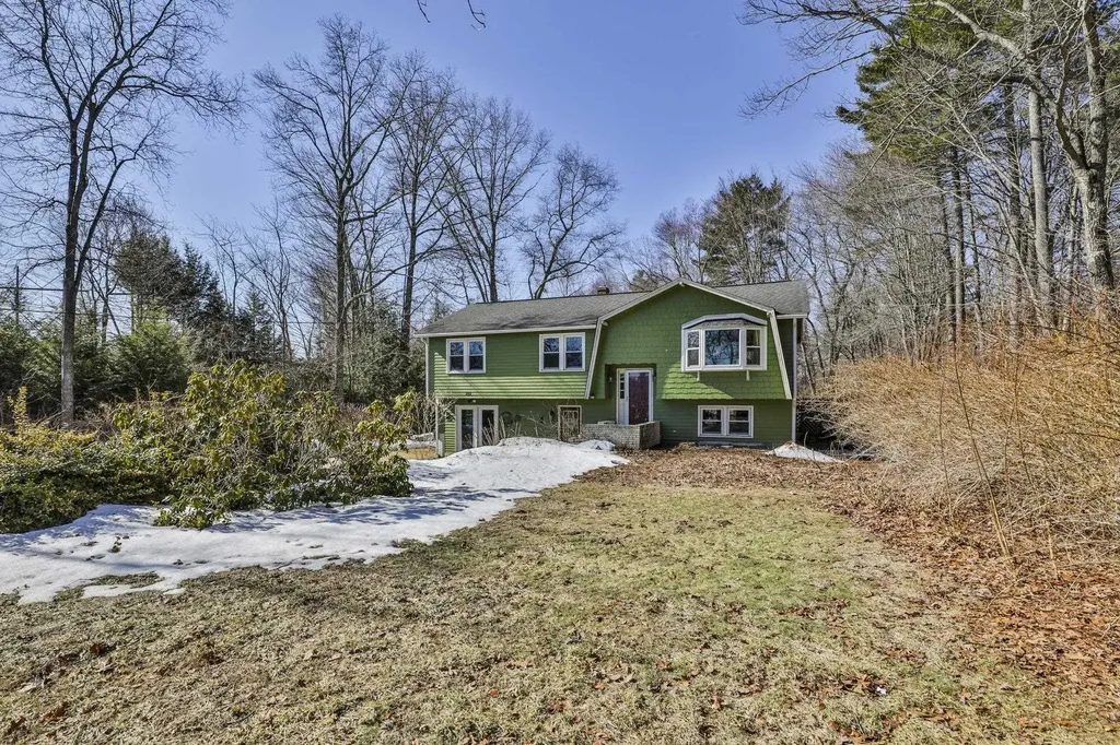 102 Bypass 28 Derry NH 03038