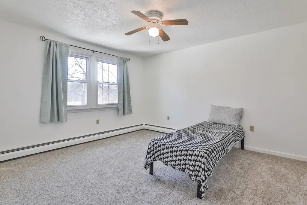 102 Bypass 28 Derry NH 03038