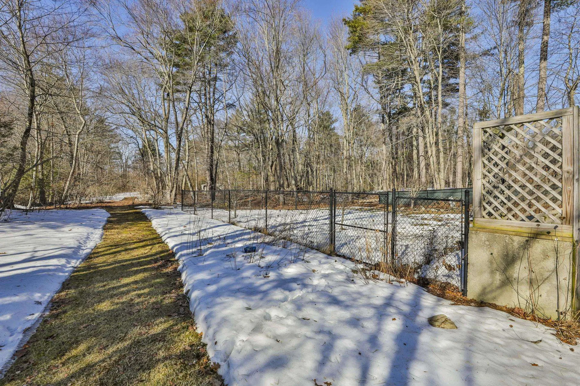 102 Bypass 28 Derry NH 03038