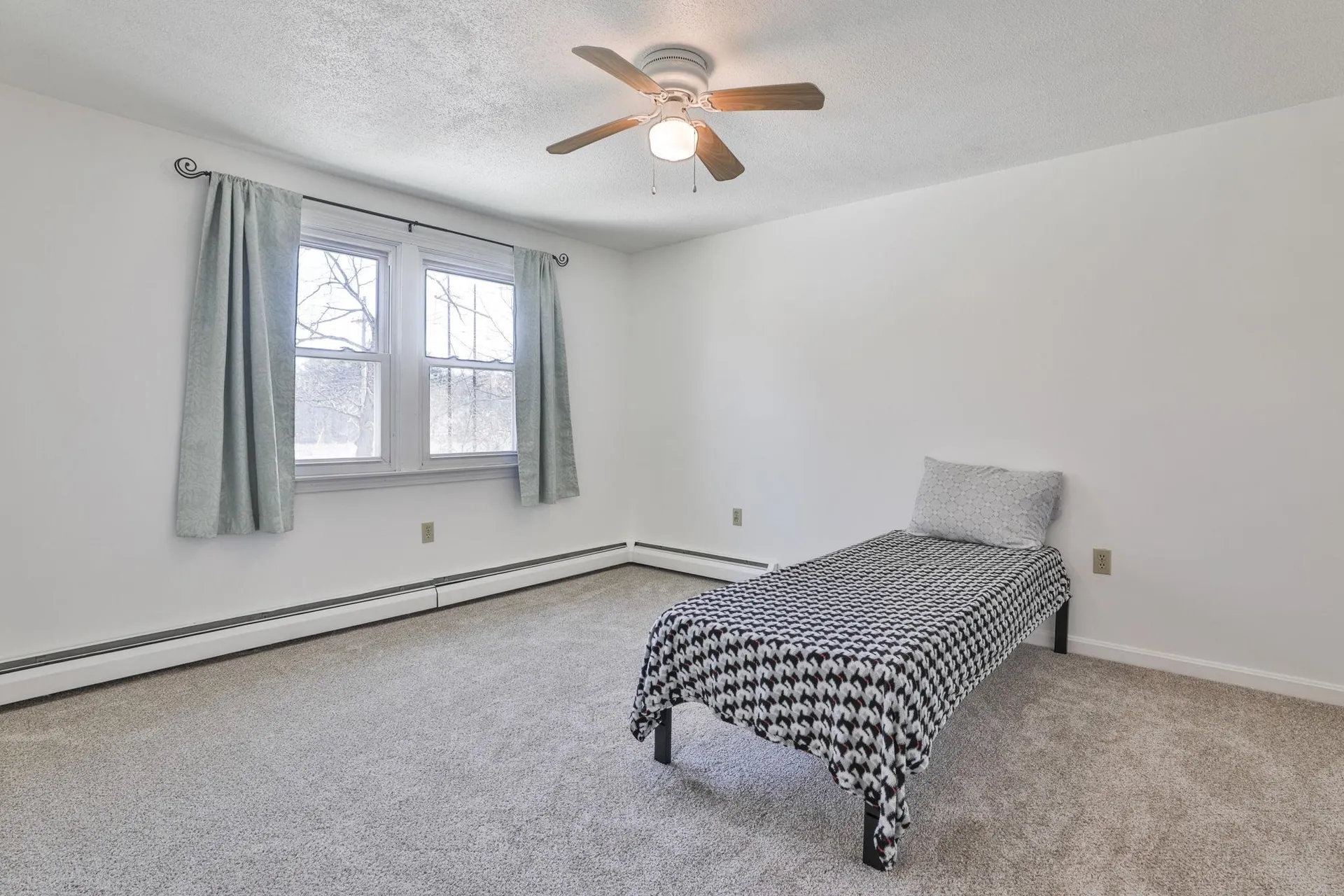 102 Bypass 28 Derry NH 03038