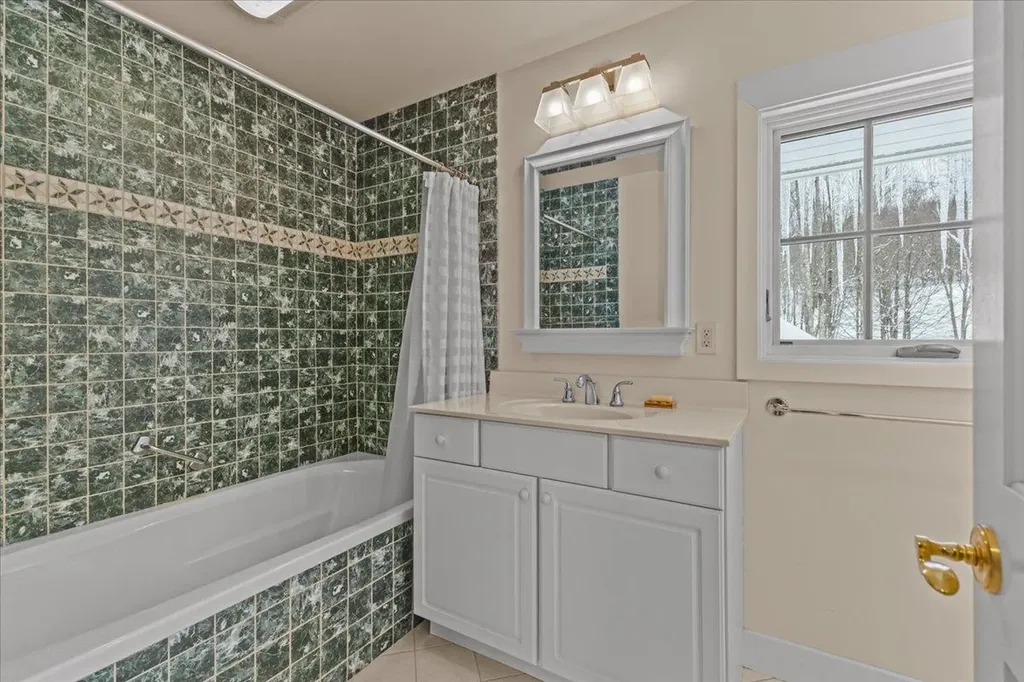 1016 Kew Vasseur Road Fayston VT 05660