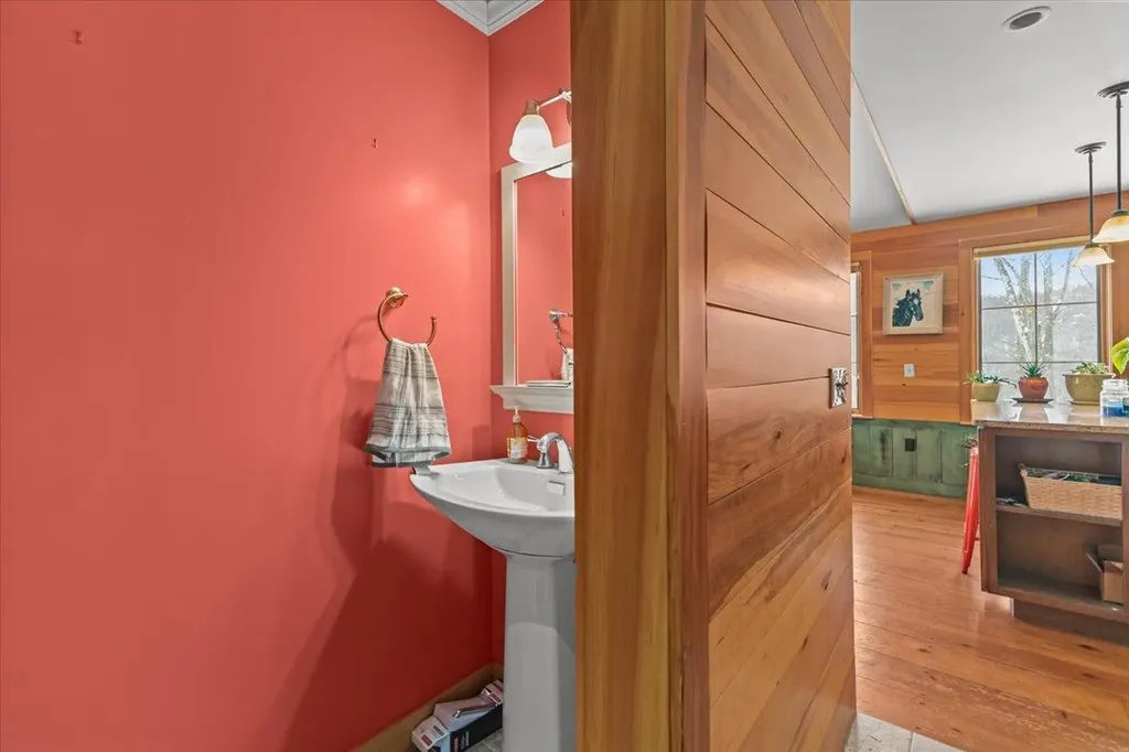 1016 Kew Vasseur Road Fayston VT 05660