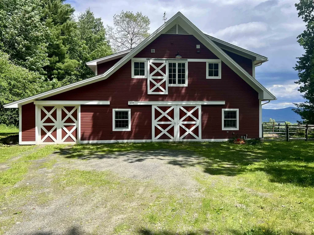 1016 Kew Vasseur Road Fayston VT 05660