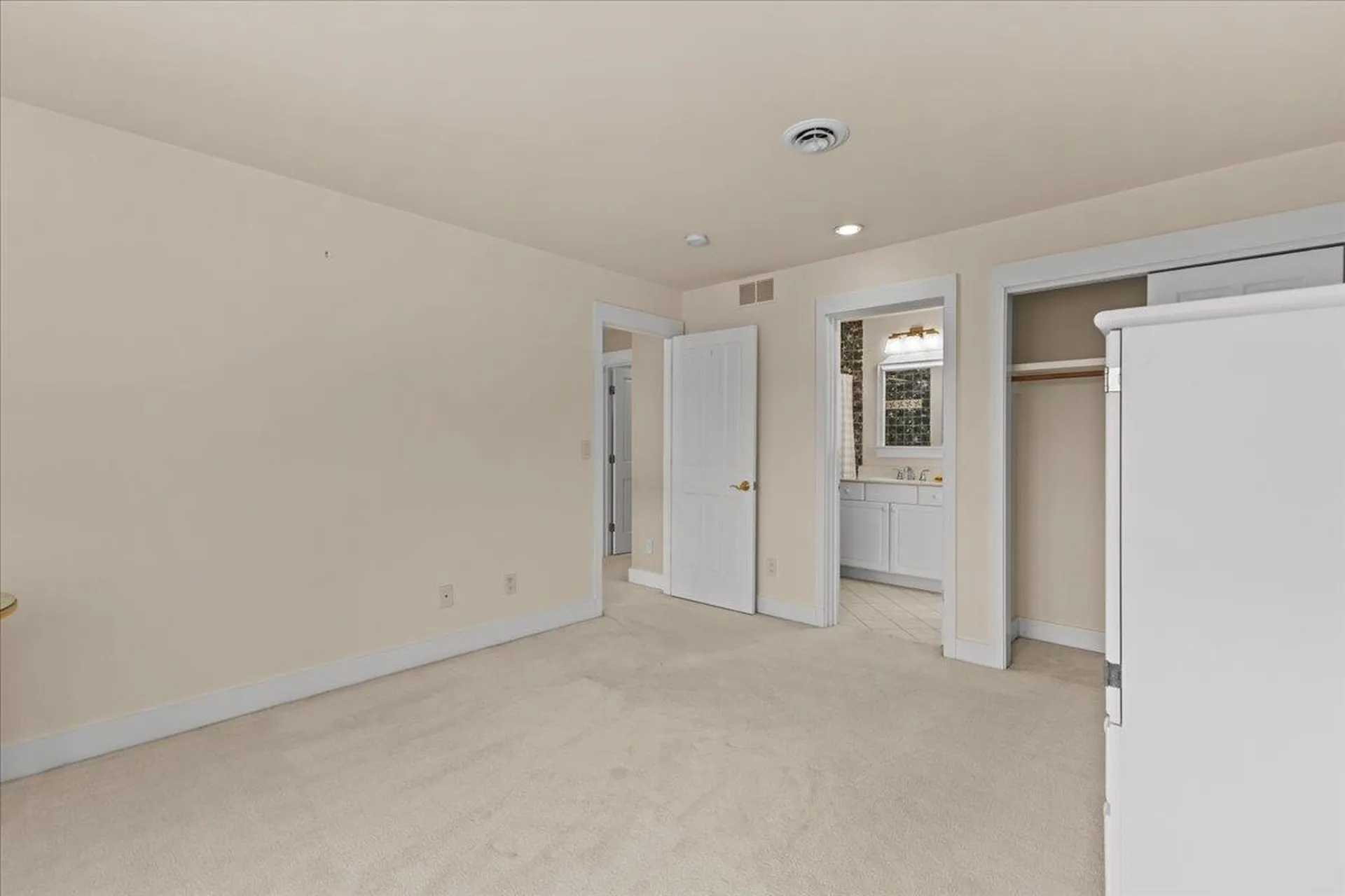 1016 Kew Vasseur Road Fayston VT 05660