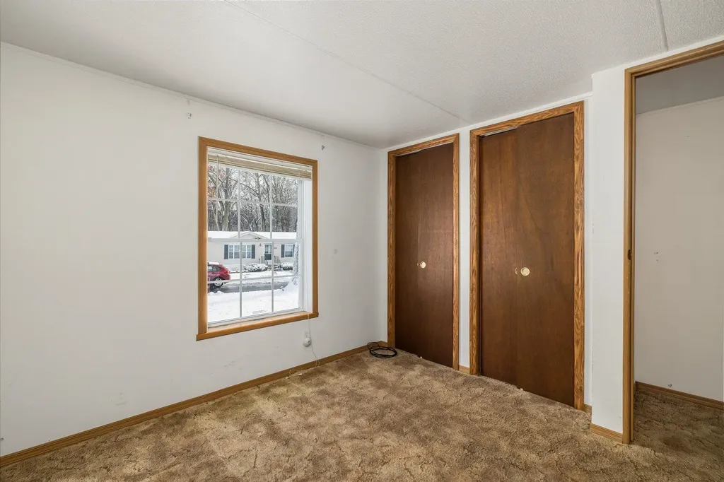 45 Oak Drive North Hampton NH 03862