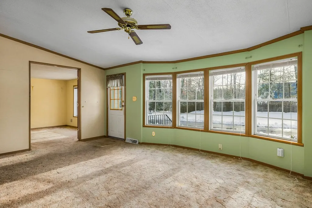 45 Oak Drive North Hampton NH 03862