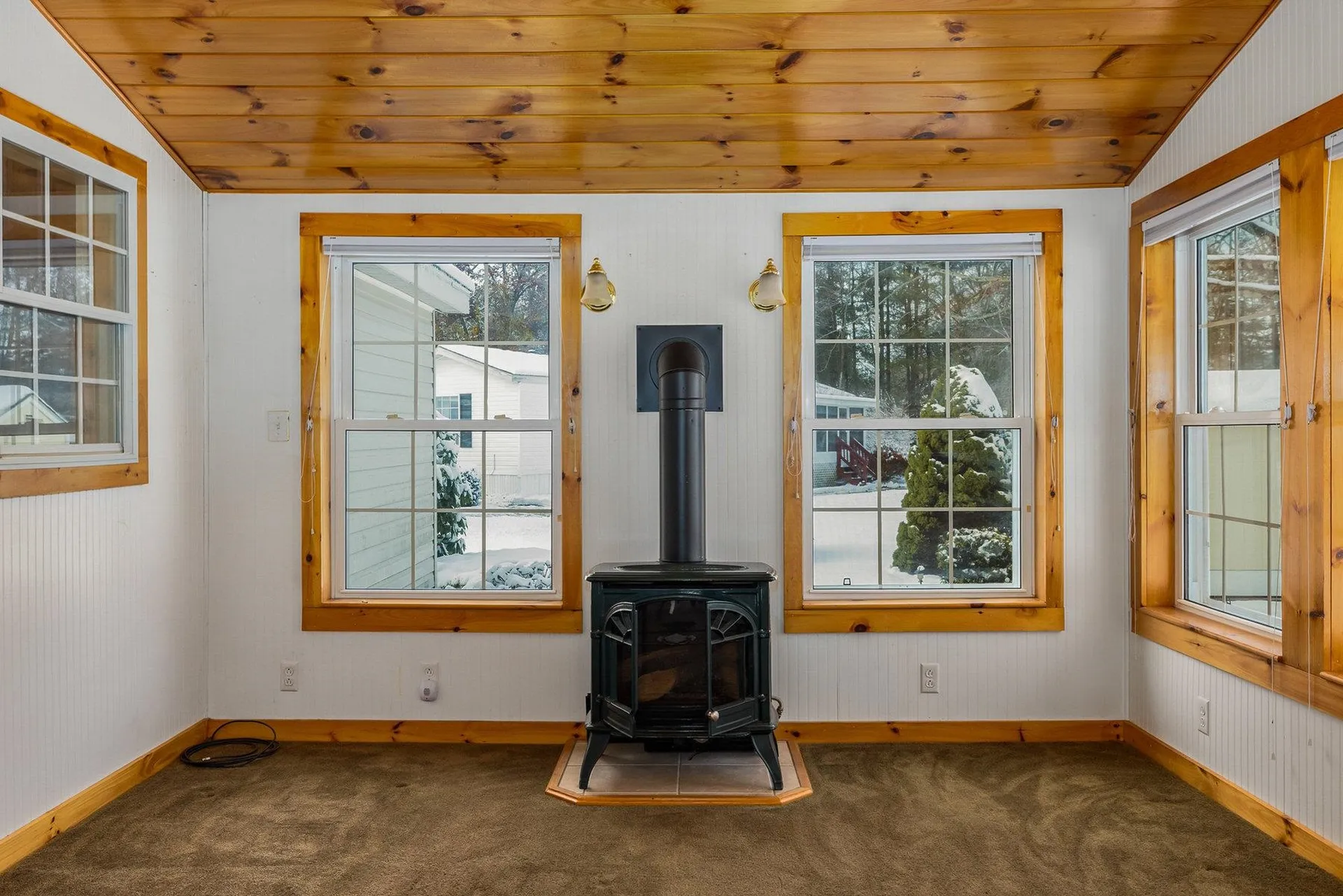 45 Oak Drive North Hampton NH 03862