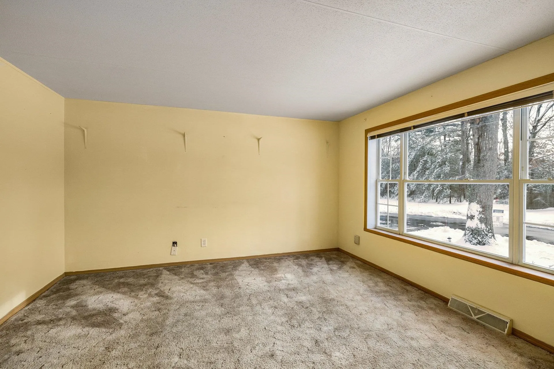 45 Oak Drive North Hampton NH 03862
