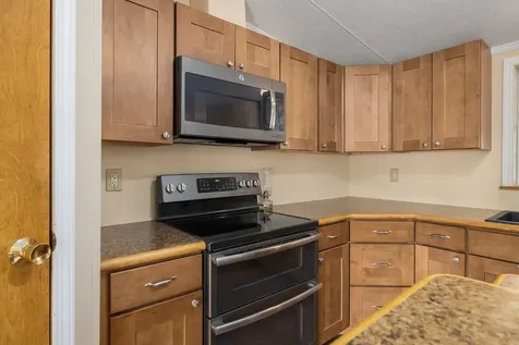 45 Oak Drive North Hampton NH 03862