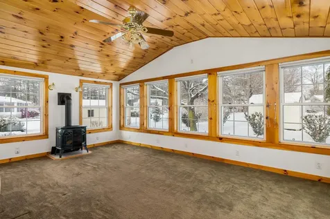 45 Oak Drive North Hampton NH 03862