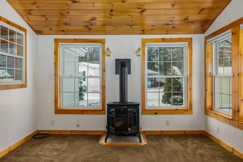 45 Oak Drive North Hampton NH 03862